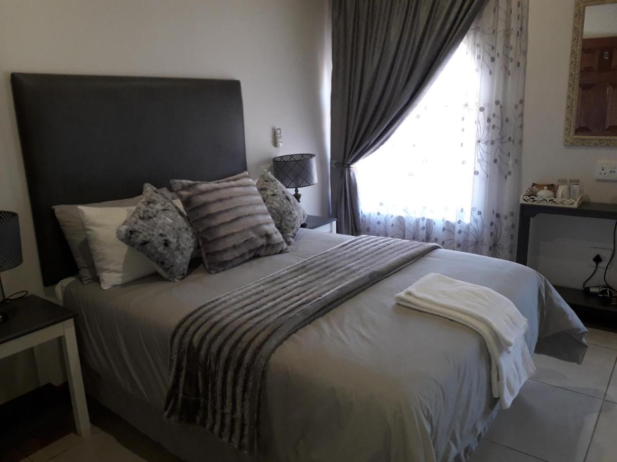 Tuscany Vryburg Exterior photo