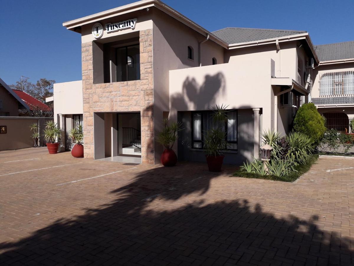 Tuscany Vryburg Exterior photo