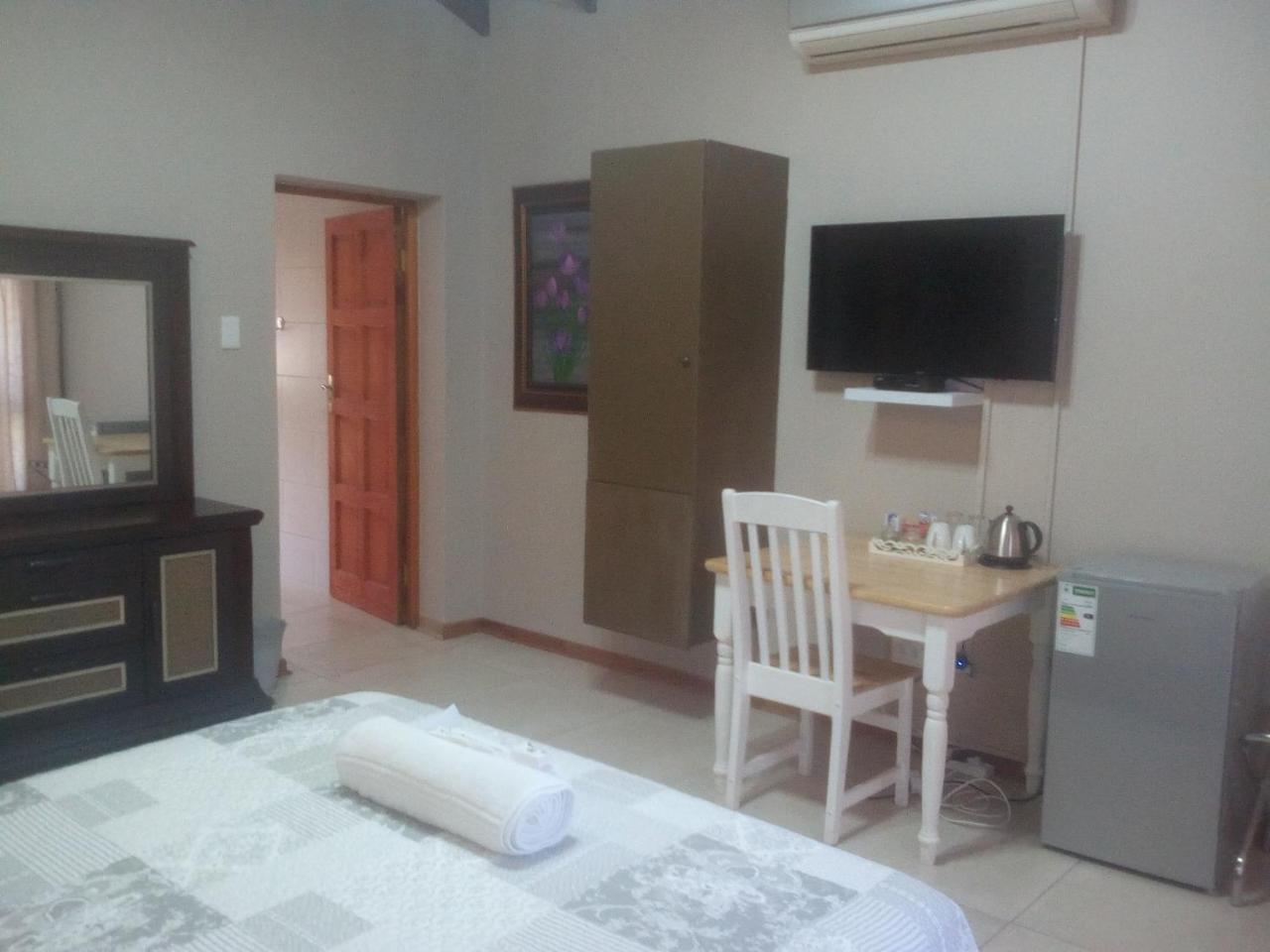 Tuscany Vryburg Exterior photo